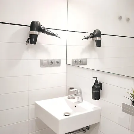 White Cozy Flat In Donostia Apartment *