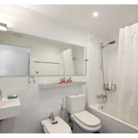 Apartment White Cozy Flat In Donostia