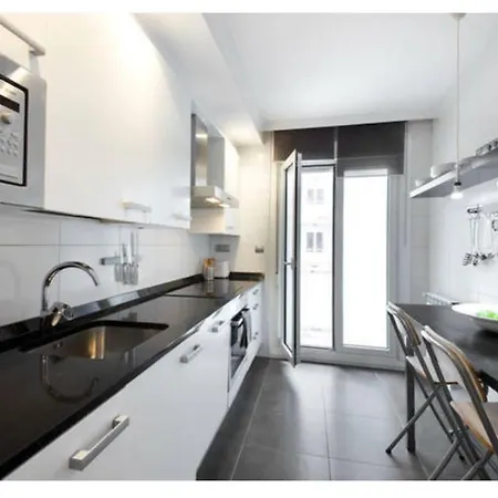 White Cozy Flat In Donostia Apartamento San Sebastián